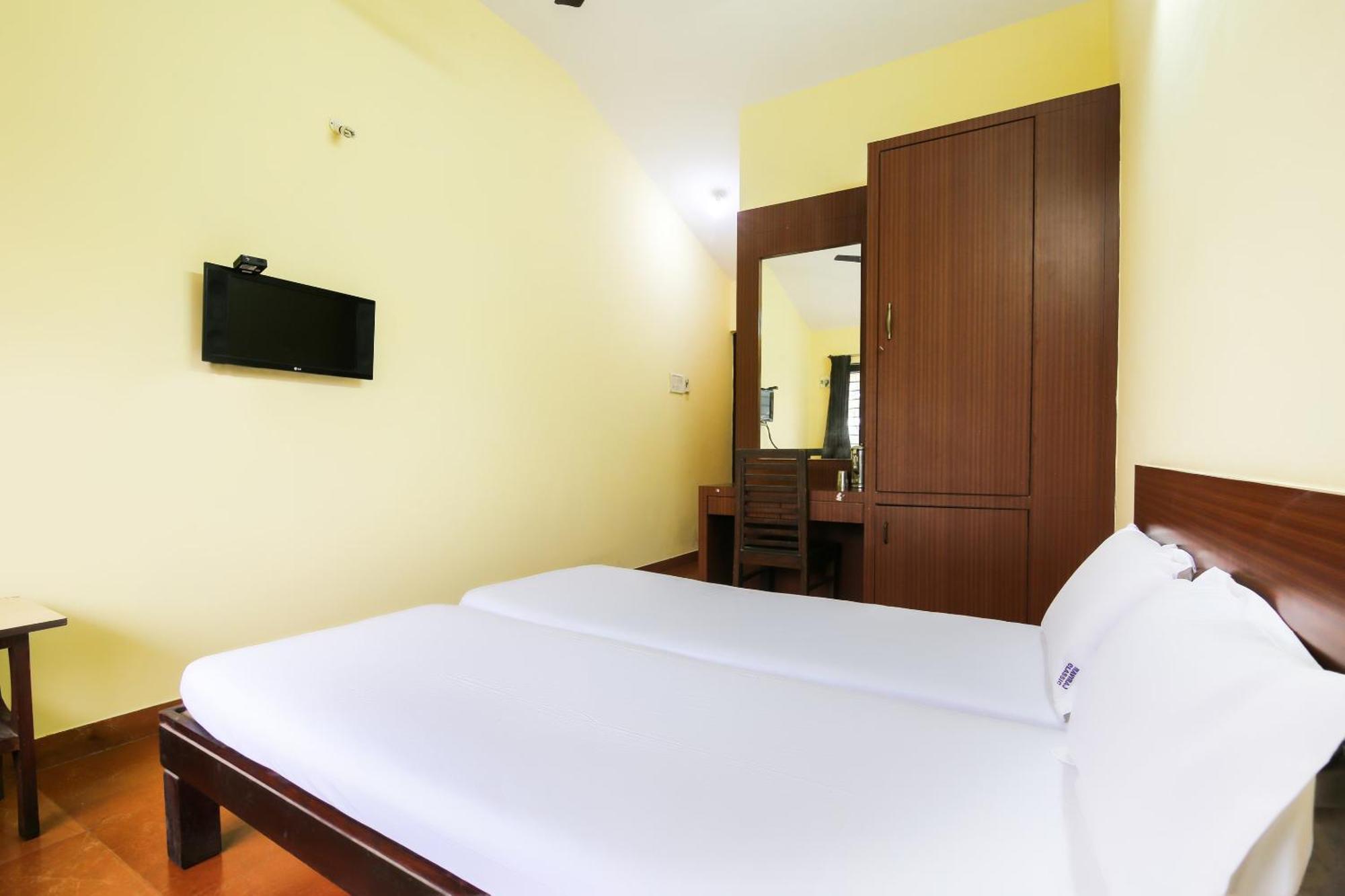 Hotel O Raviraj Classic Cana Экстерьер фото