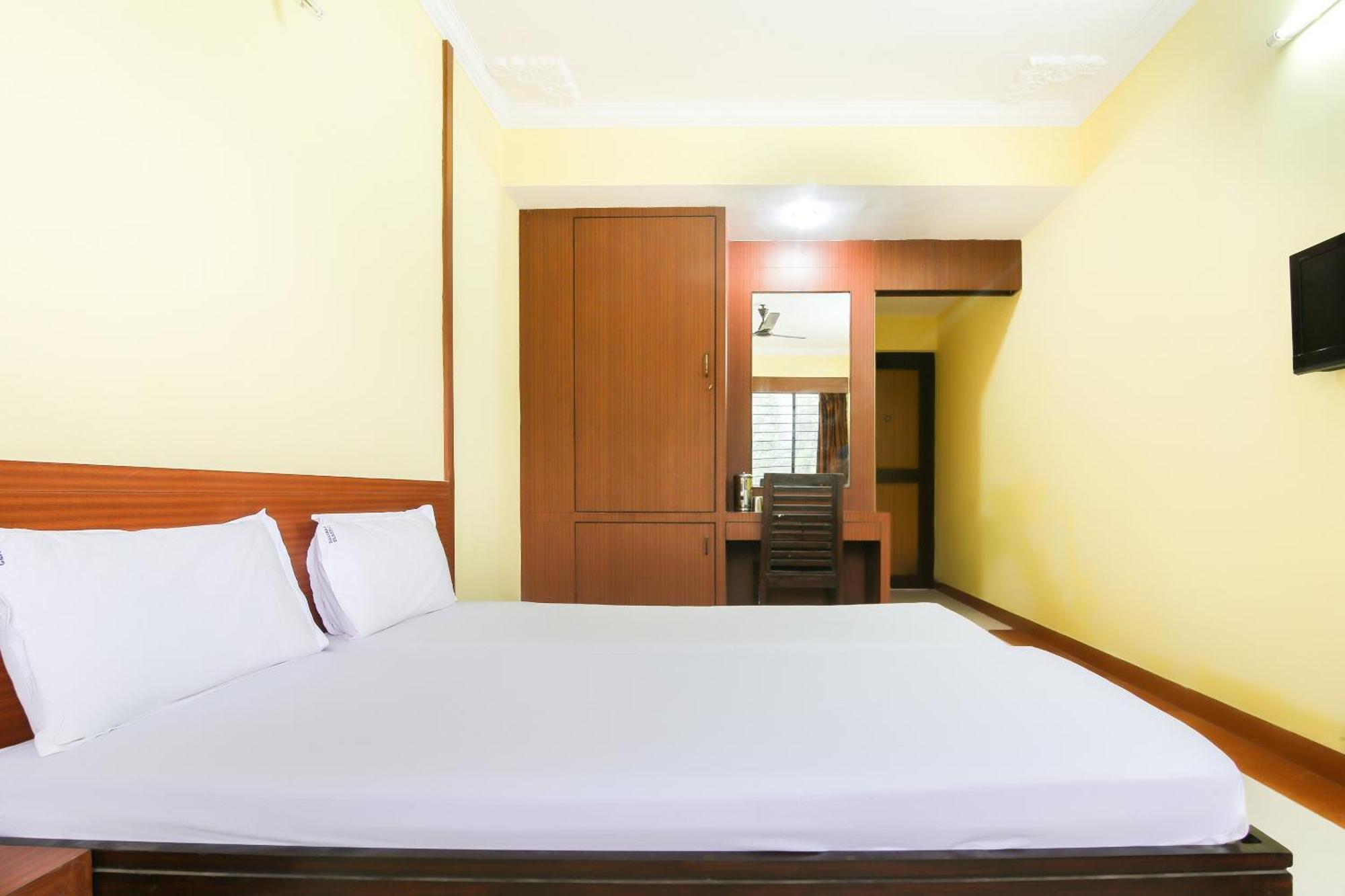 Hotel O Raviraj Classic Cana Экстерьер фото